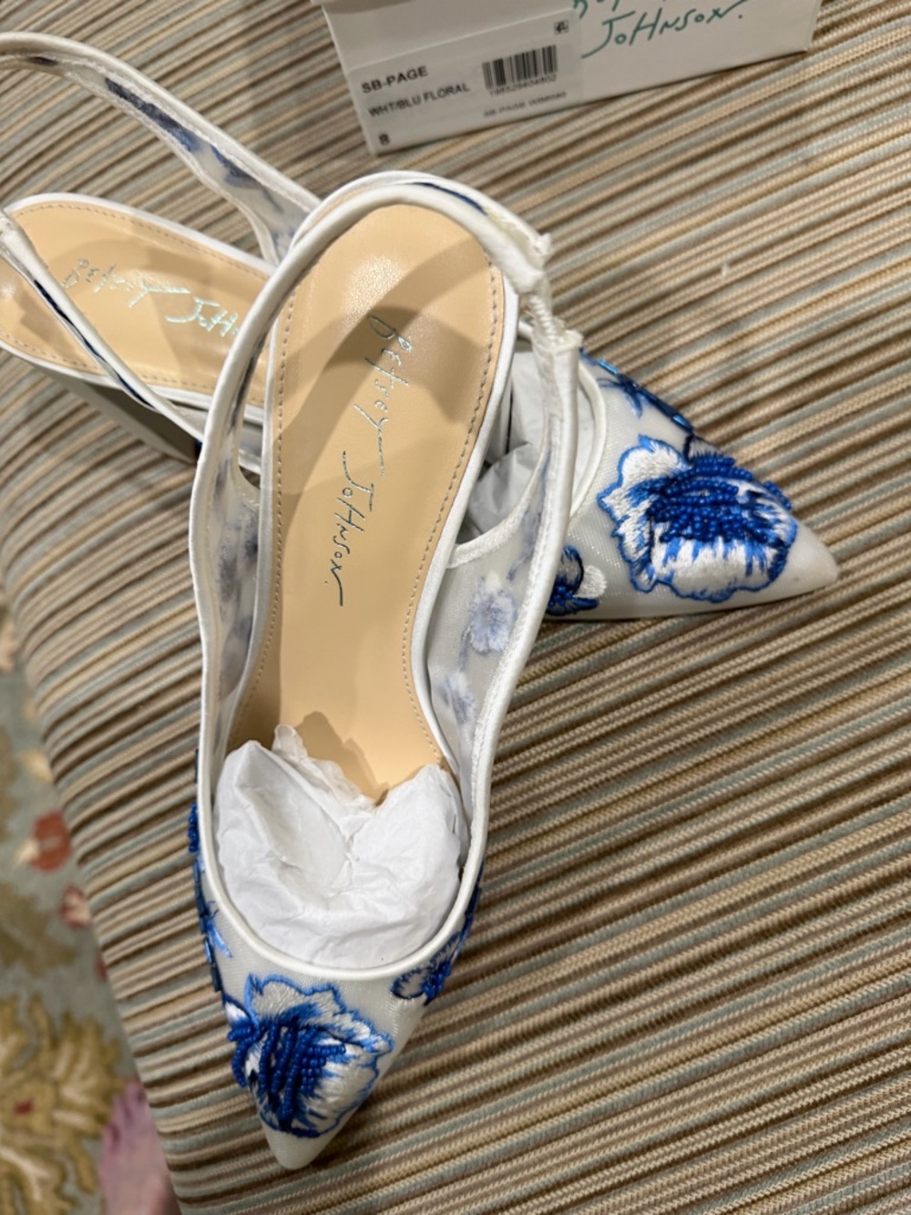 Betsey Johnson Page Beaded Block Heel Pumps White Blue Floral Embroidery - Picture 4 of 9